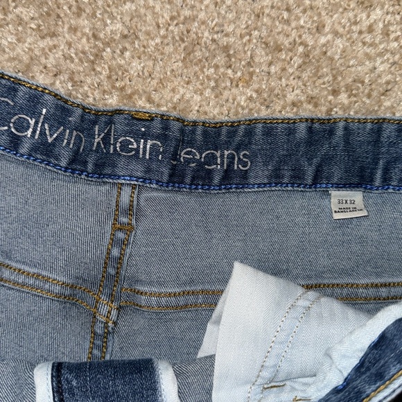 Calvin Klein Jeans Men’s Joggers Jeans + free gifts (USED) - Picture 3 of 3